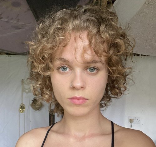 Neve Cherry